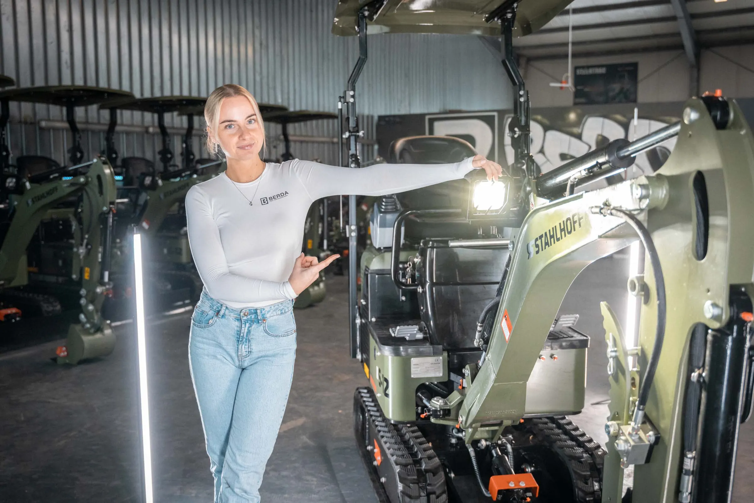 STAHLHOFF Minibagger im BERDA-Showroom