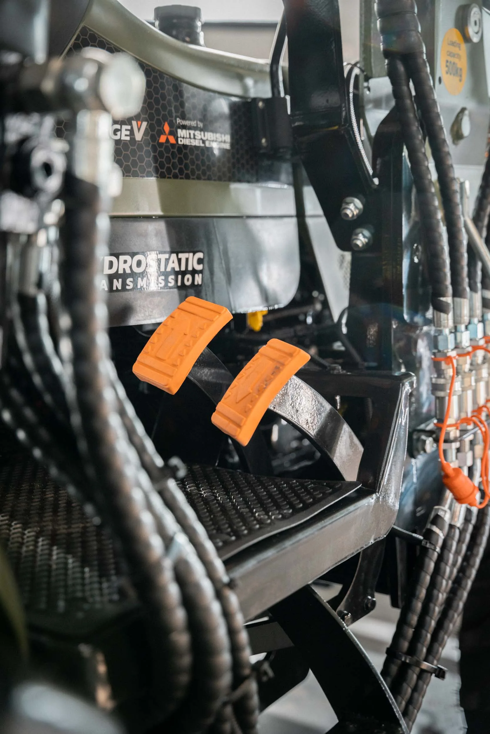 STARTRAC Kompakttraktor im BERDA-Showroom Neu Wulmstorf